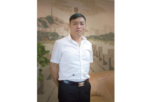 喜訊｜華輝股份董事長王清安獲第十七屆福建省優秀企業家榮譽稱號